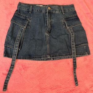 SHEIN Cargo Denim Mini Skirt